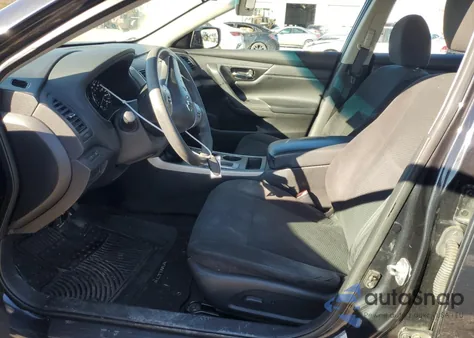 2015 Nissan Altima 2.5 z USA, uszkodzony, nr VIN 1N4AL3AP5FC466657